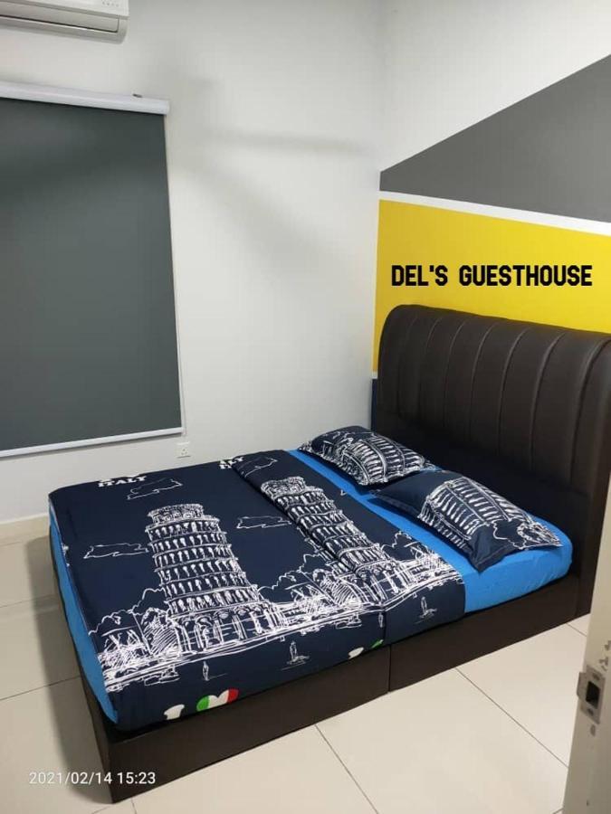 Del'S Guesthouse @ Southville Same Level With Pool Fits 8 Bangi Exteriér fotografie